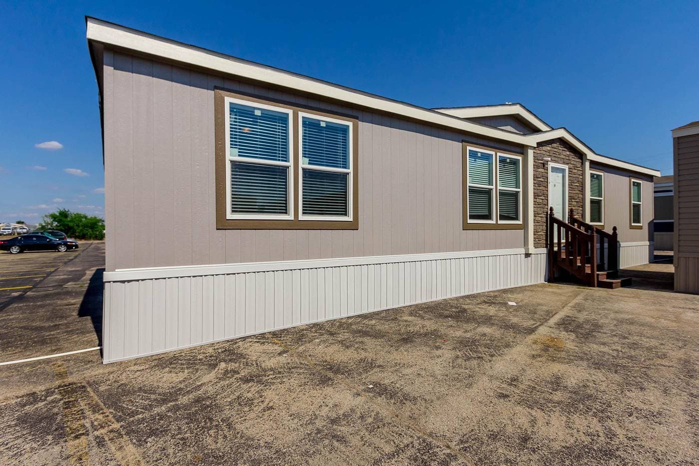 New Moon 3256K - Double Wide by Champion